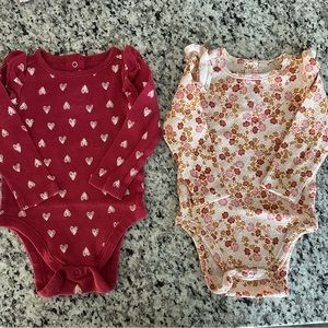 3-6 Mos Old Navy Bodysuits